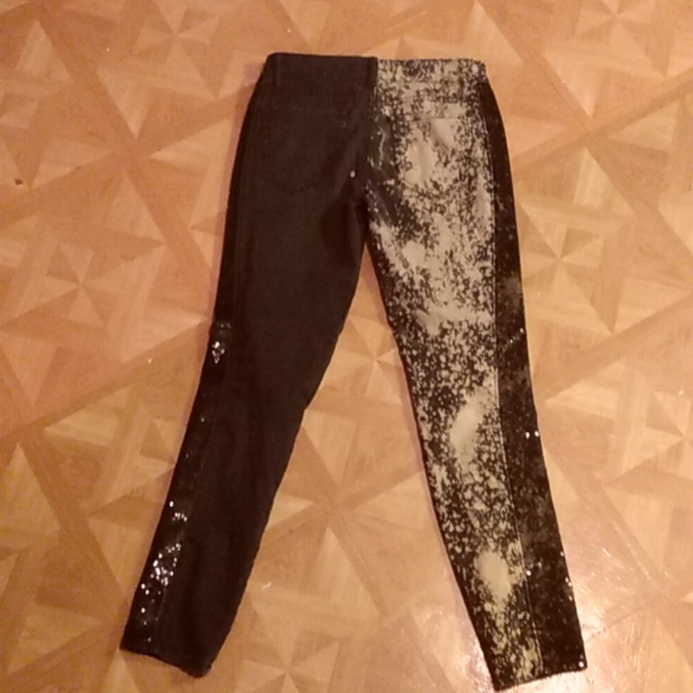 BEBE sequenced black tie-die jeans